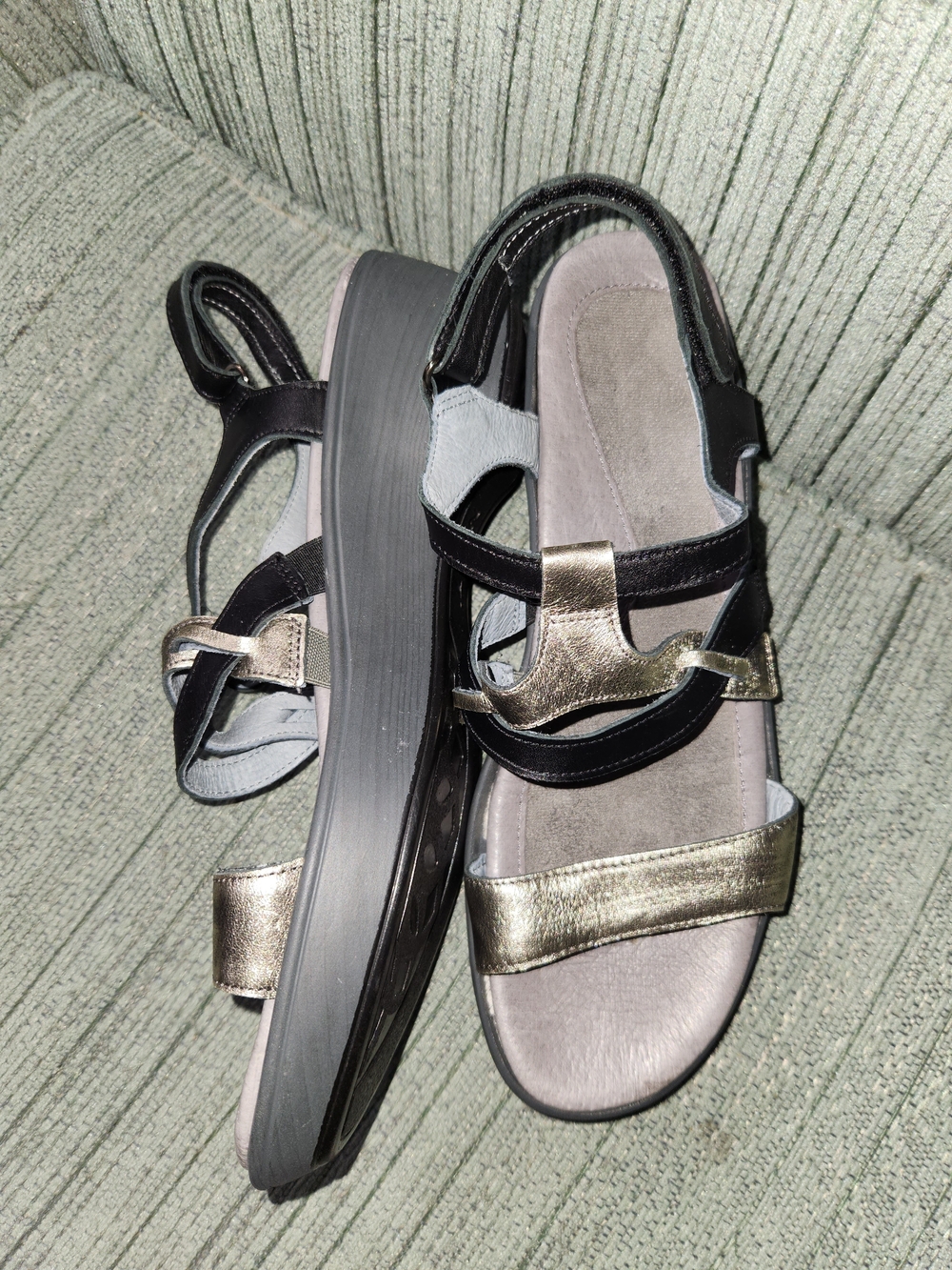 Naot Women's Black and Metallic Gold Strappy Comfort Sandals